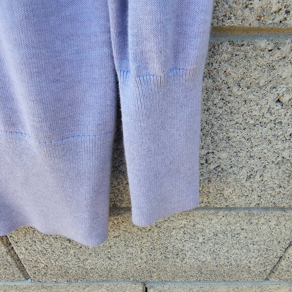 White House Black Market Size S Light Purple Lavender V Neck Sweater Top - Picture 6 of 8